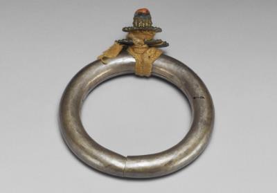 图片[3]-Silver armlet with coral inlay, Qing dynasty, 18th c., Tibetan work-China Archive